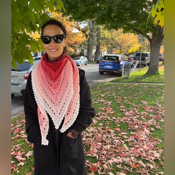 Handmade Crochet Gradient Red Soft Shawl. - Picture 2 of 5